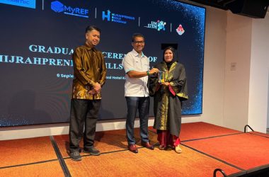 100 asnaf keluar kepompong miskin, mampu bayar zakat
