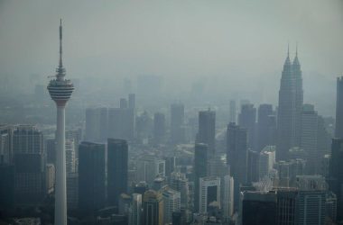 Jerebu: JAKIM anjur solat hajat di 3 masjid utama
