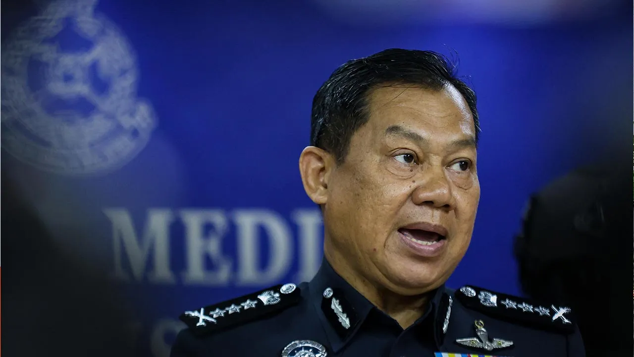 Irene Sofiya: Polis rampas batang besi, dendam cinta ditolak dipercayai motif